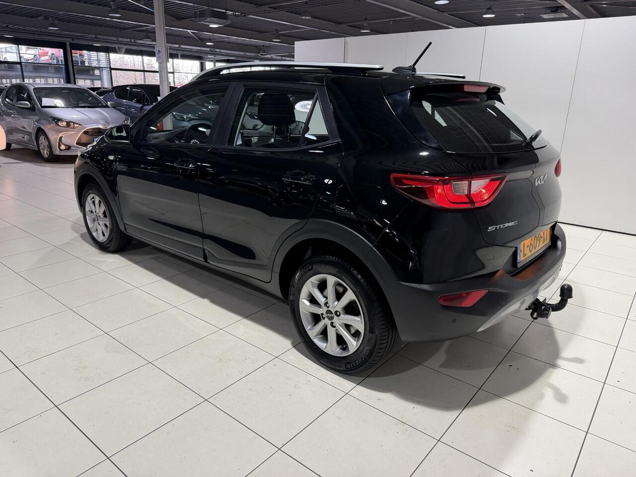 KIA Stonic 1.0 T-GDi MHEV DynamicLine Trekhaak, Apple Carplay/Android Auto, Camera.