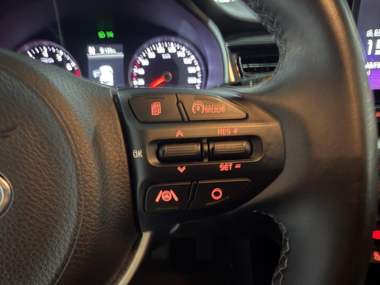 KIA Stonic 1.0 T-GDi MHEV DynamicPlusLine Apple Carplay/Android Auto, Navigatie, Camera,