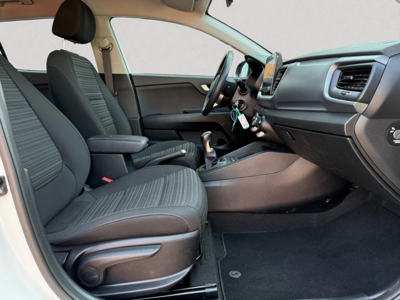 KIA Stonic 1.0 T-GDi MHEV Dynamic Line CAMERA | APPLE/ANDROID | CRUISE CONT