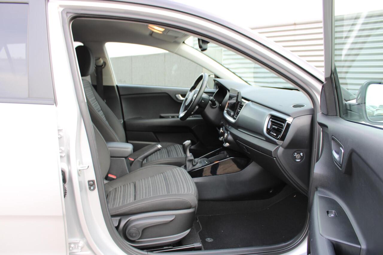 KIA Stonic 1.0 T-GDi MHEV DynamicPlusLine Keyless / Navigatie / Camera