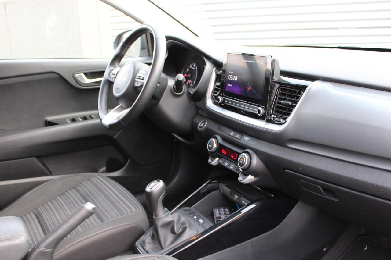 KIA Stonic 1.0 T-GDi MHEV DynamicPlusLine Keyless / Navigatie / Camera