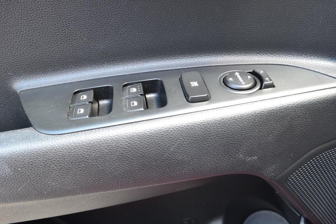 KIA Stonic 1.0 T-GDI MHEV 120PK DYNAMICPLUSLINE