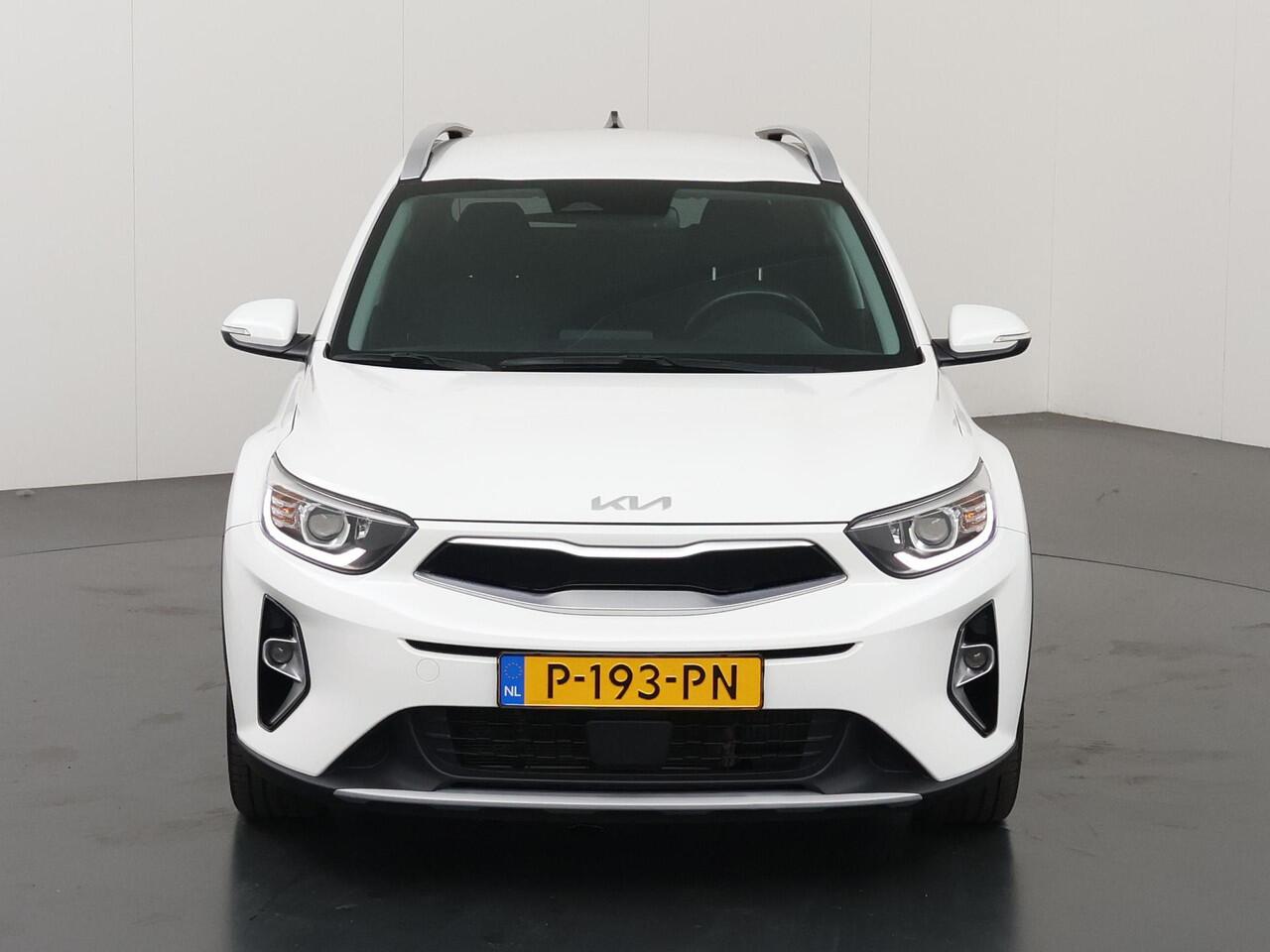 KIA Stonic 1.0 T-GDi MHEV DynamicPlusLine | Navigatiesysteem | Parkeercamera | Lane Assist | Cruise Control
