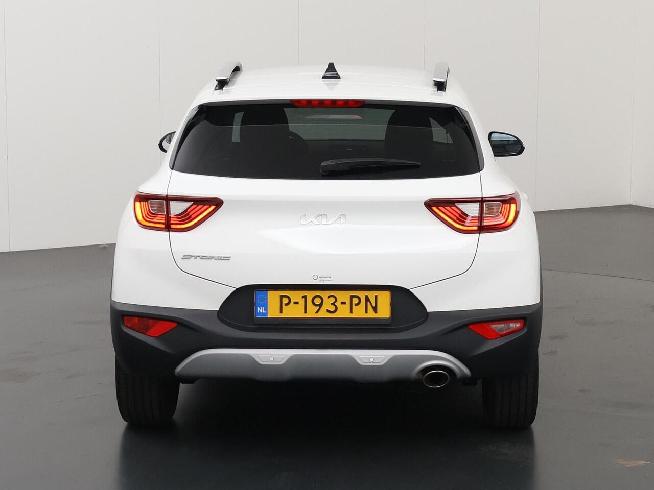 KIA Stonic 1.0 T-GDi MHEV DynamicPlusLine | Navigatiesysteem | Parkeercamera | Lane Assist | Cruise Control