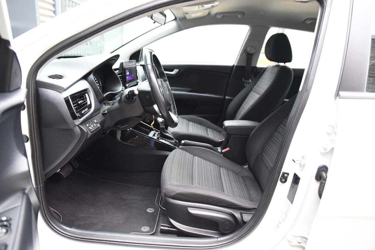 KIA Stonic 1.0 T-GDi DynamicPlusLine Camera Navigatie