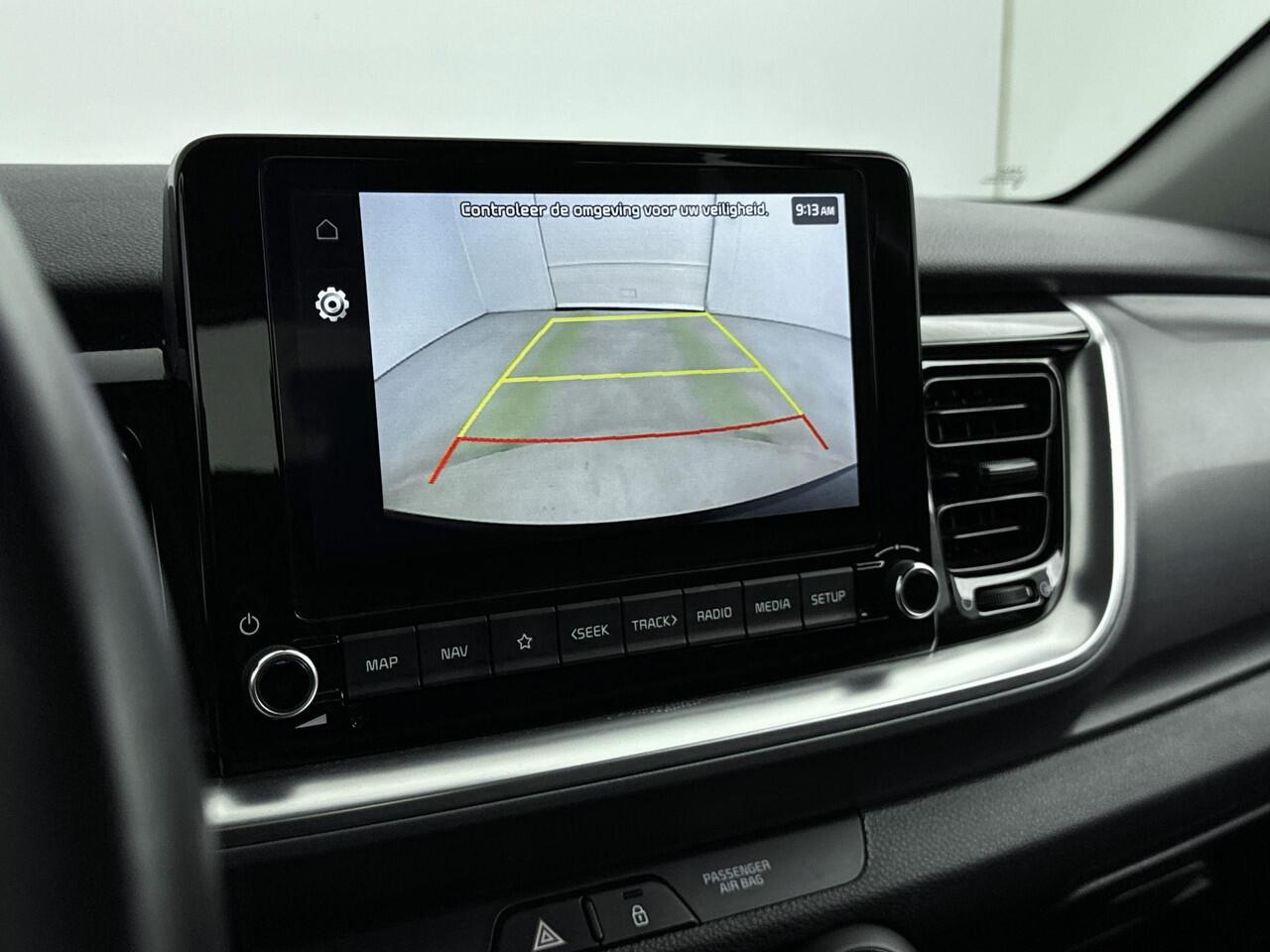 KIA Stonic 1.0 T-GDi MHEV DynamicLine airco | Apple Carplay/Android Auto | Cruise control adaptief en stuurhulp | LMV | Achterruitrijcamera | NAVI