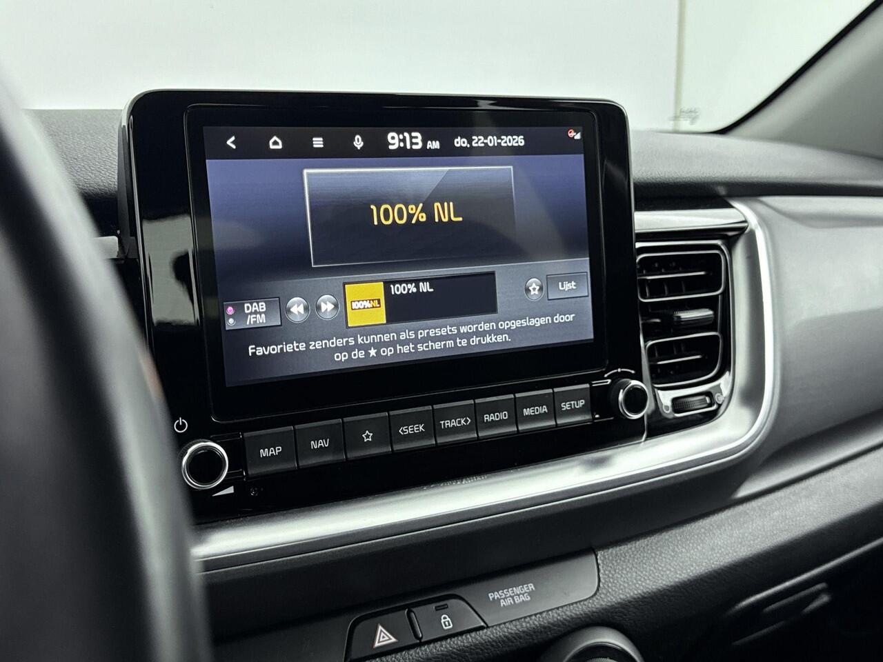 KIA Stonic 1.0 T-GDi MHEV DynamicLine airco | Apple Carplay/Android Auto | Cruise control adaptief en stuurhulp | LMV | Achterruitrijcamera | NAVI