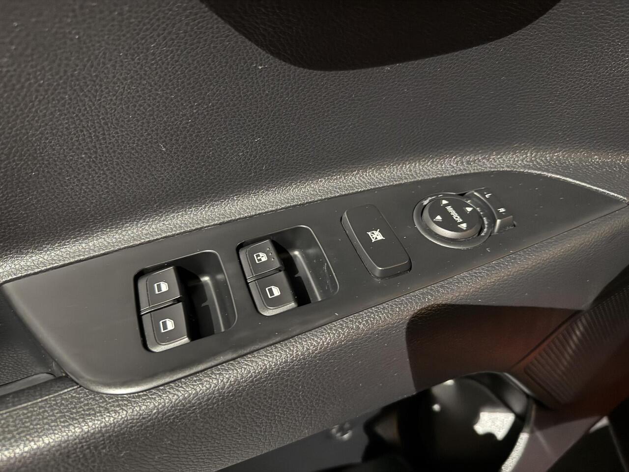 KIA Stonic 1.0 T-GDi MHEV DynamicLine