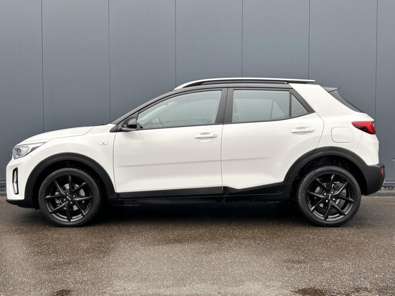 KIA Stonic 1.0 T-GDi MHEV Dynamic Line / Navigation Pack