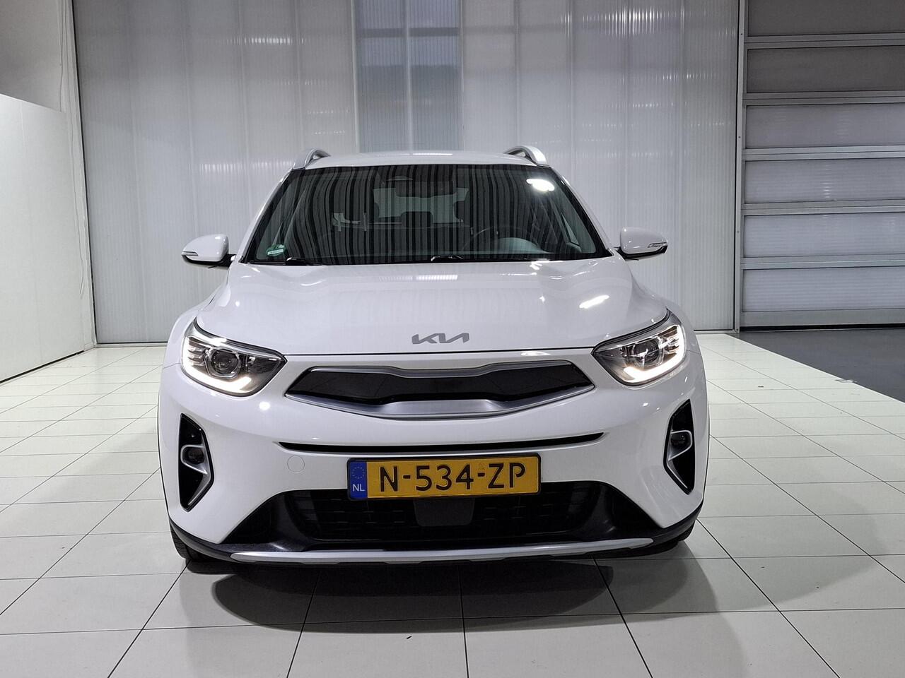 KIA Stonic 1.0 T-GDi MHEV DynamicPlusLine Navigatie Apple Carplay/Android Auto, achteruitrij camera, cruise contro.l