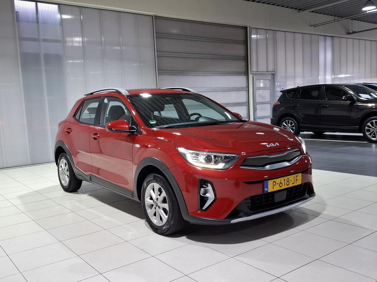 KIA Stonic 1.0 T-GDi MHEV DynamicLine Apple Carplay/Android Auto, Camera, Airo