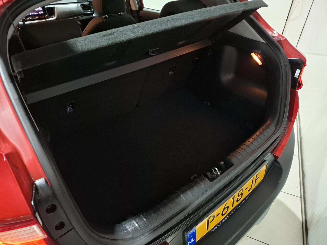 KIA Stonic 1.0 T-GDi MHEV DynamicLine Apple Carplay/Android Auto, Camera, Airo