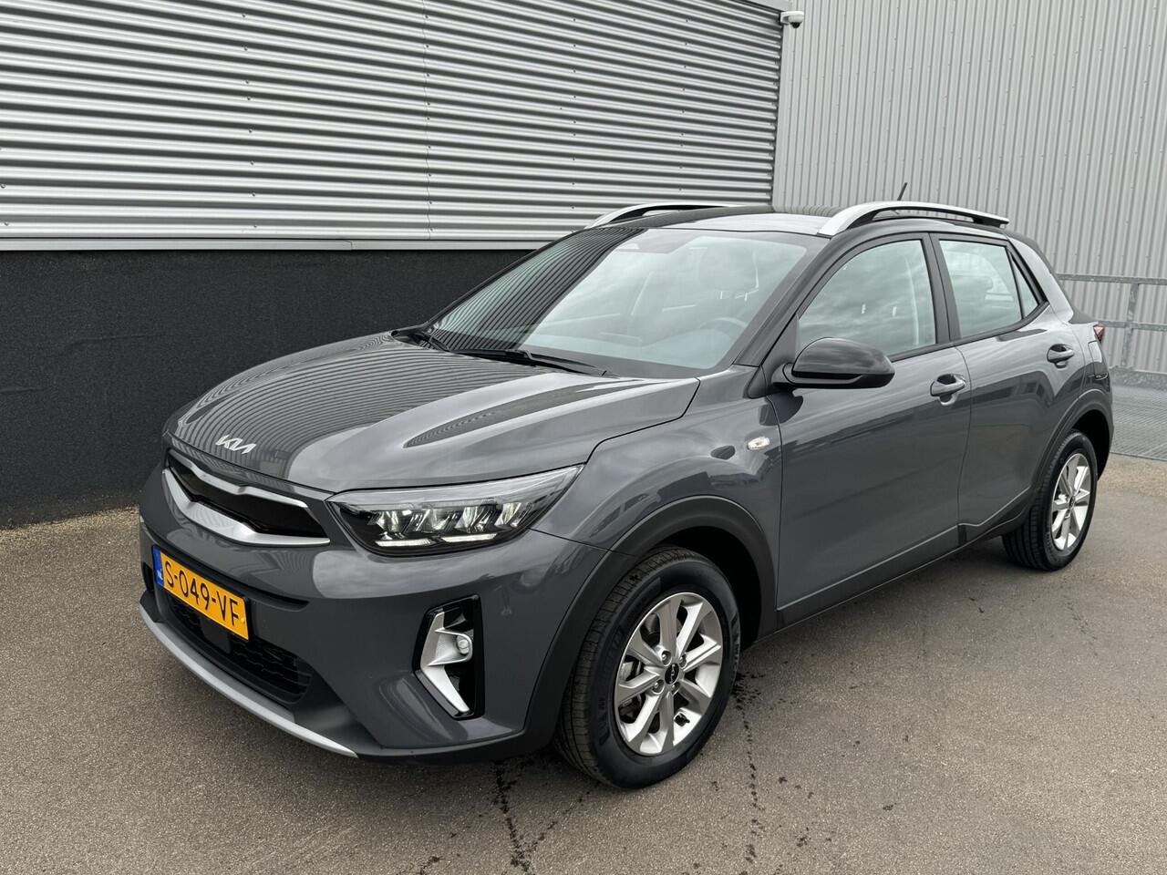 KIA Stonic 1.0 T-GDi MHEV DynamicLine Apple Carplay en/of Android auto Navigatie, Achteruitrijcamera, Cruise control, Airco, Nieuw geleverd en dealeronderhouden