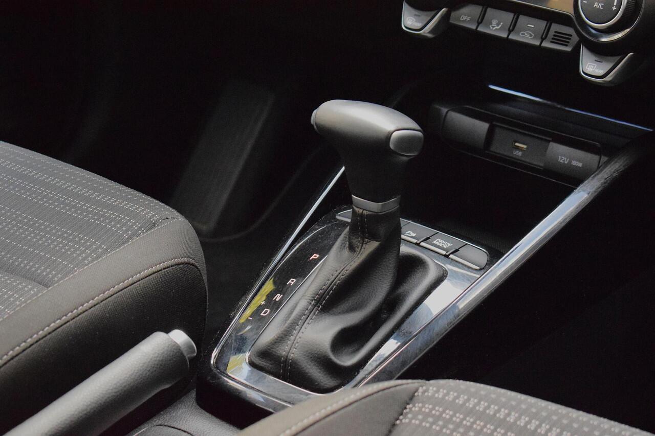 KIA Stonic 1.0 T-GDi MHEV DynamicPlusLine met Nav/Trekhaak/Cc