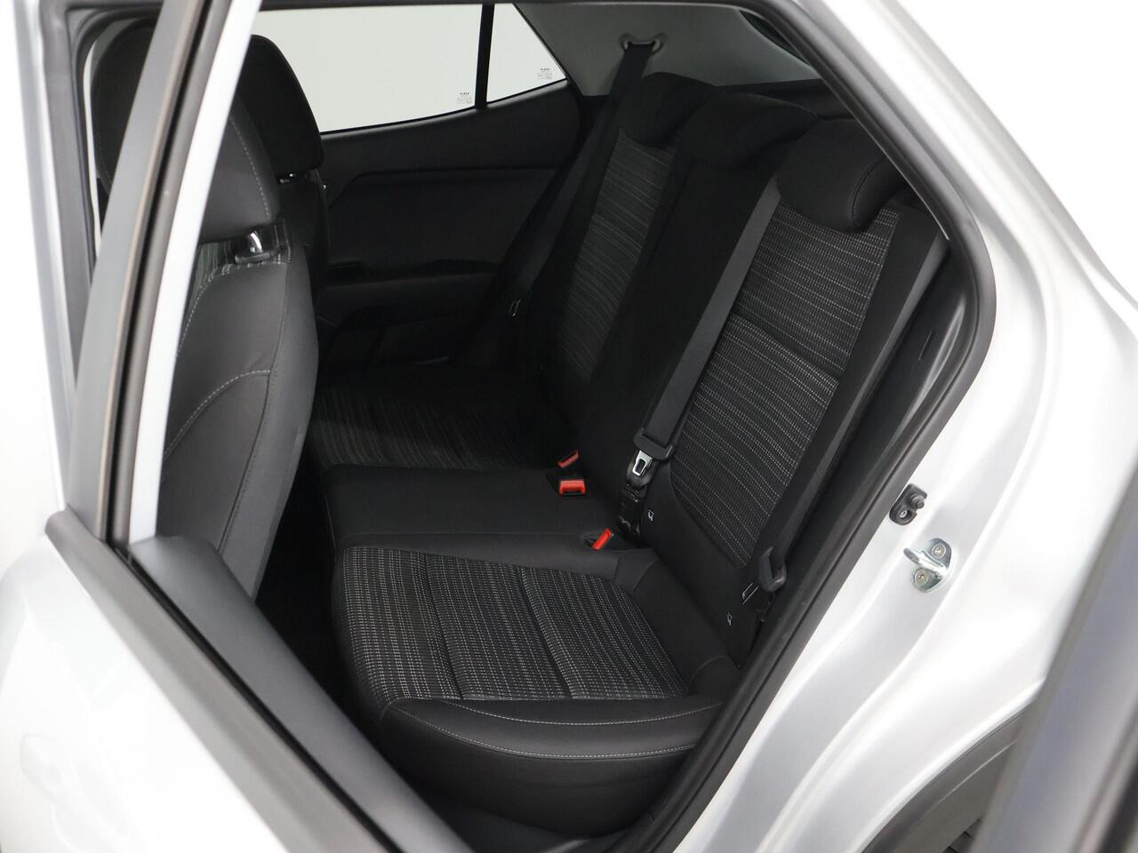 KIA Stonic 1.0 T-GDI MHEV | Navigatie | Parkeercamera | Stoelverwarming | Cruise Control |