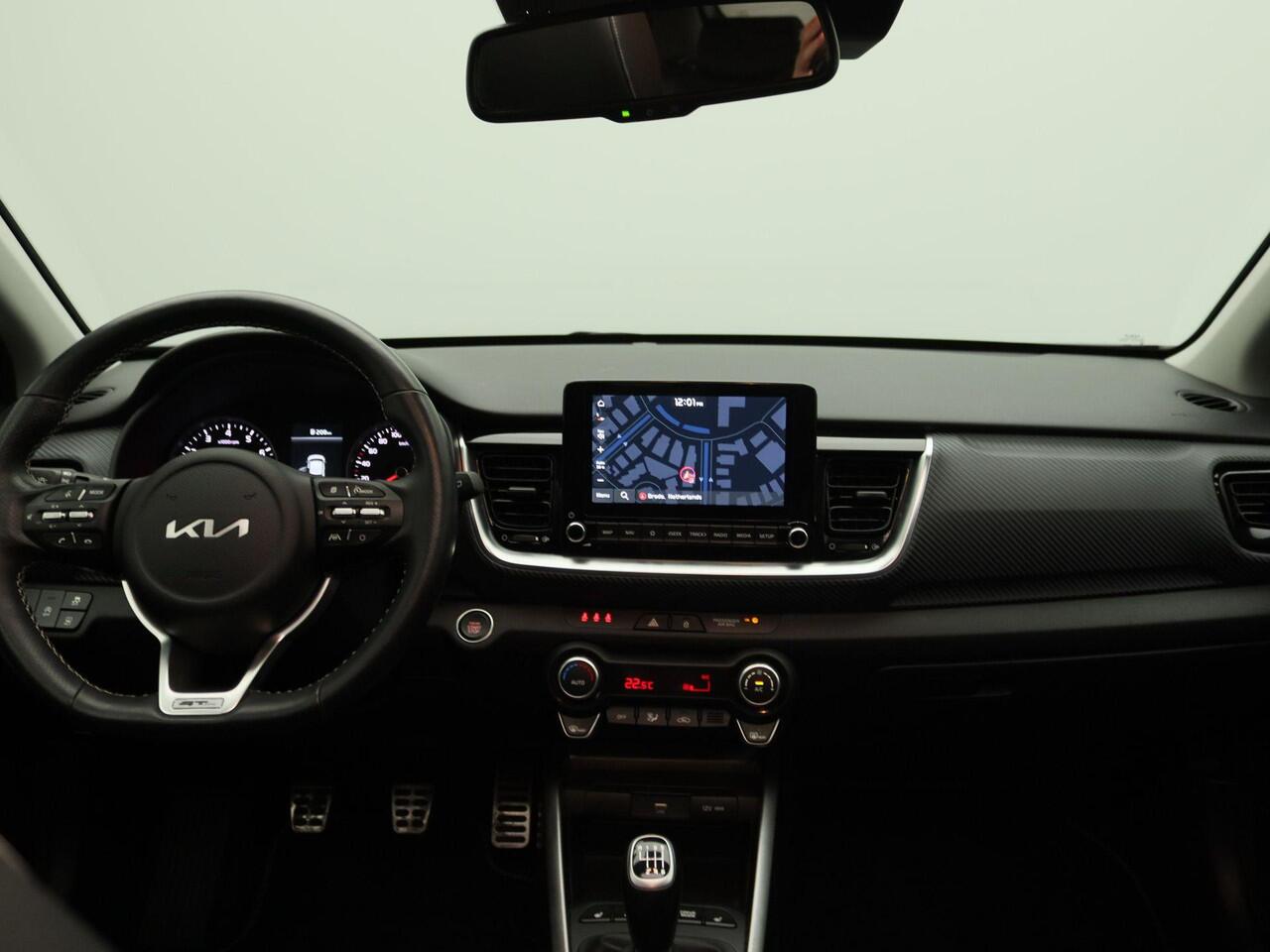 KIA Stonic 1.0 T-GDi MHEV GT-PlusLine | climate control | Apple CarPlay & Android auto | Achteruitrijcamera | cruise control adaptief | panoramadak | stoelverwarming