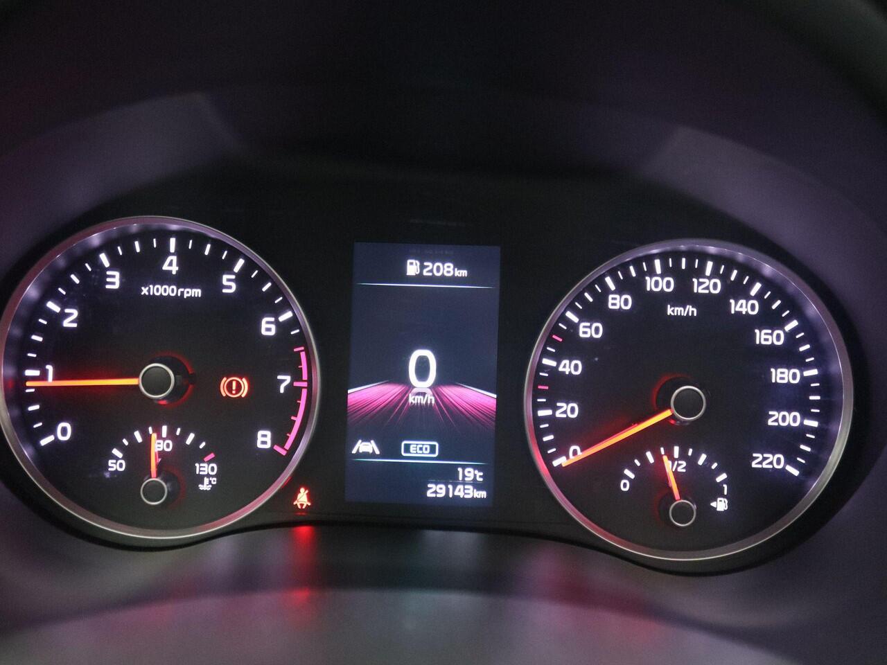 KIA Stonic 1.0 T-GDi MHEV GT-PlusLine | climate control | Apple CarPlay & Android auto | Achteruitrijcamera | cruise control adaptief | panoramadak | stoelverwarming