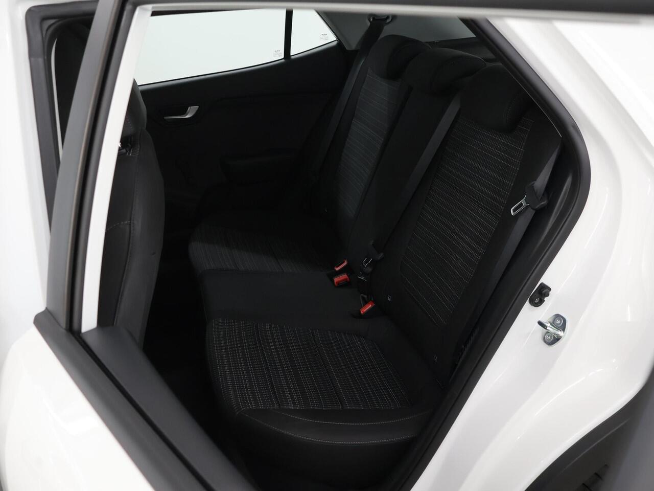 KIA Stonic 1.0 T-GDi MHEV DynamicLine | Navigatie | Parkeercamera | Airco | Cruise Control |