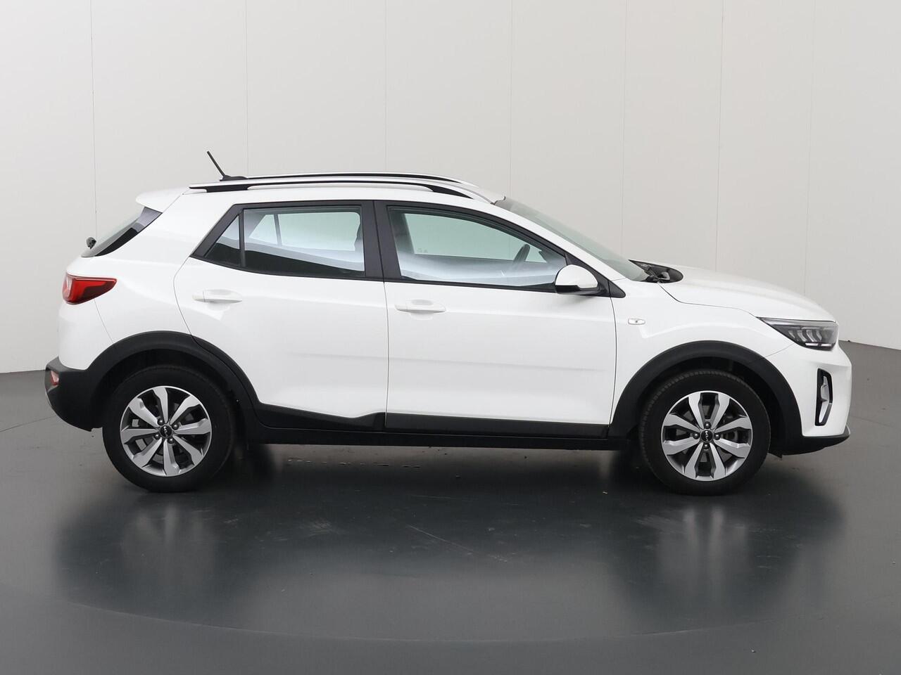 KIA Stonic 1.0 T-GDi MHEV DynamicLine | Navigatie | Parkeercamera | Airco | Cruise Control |