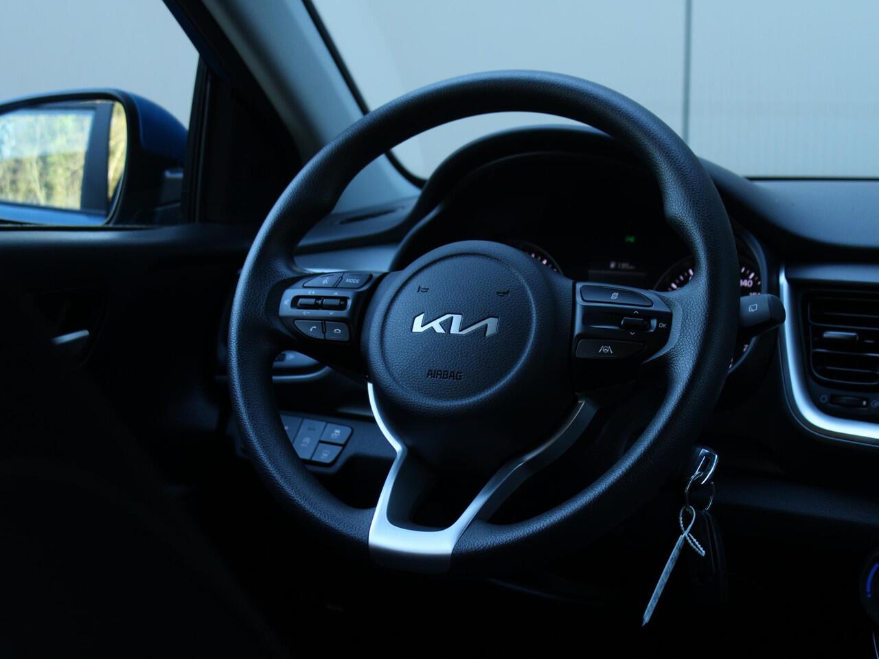 KIA Stonic 1.0 T-GDi 100pk MHEV ComfortLine | Adaptive Cruise | DAB | Lane assist | Bluetooth