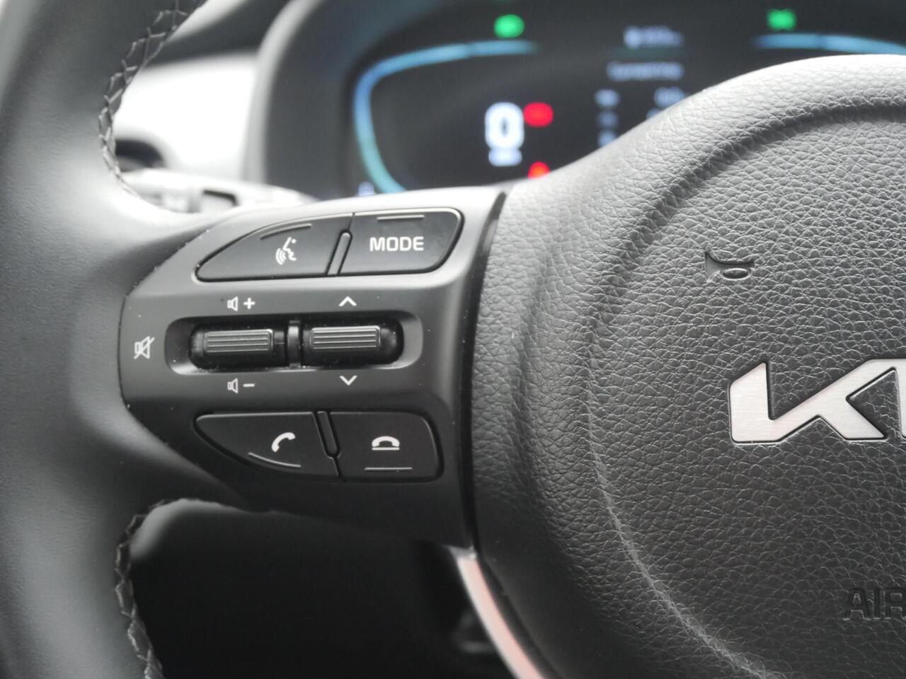 KIA Stonic 1.0 T-GDi MHEV DynamicLine | Cruise | Clima | Camera | Navi |