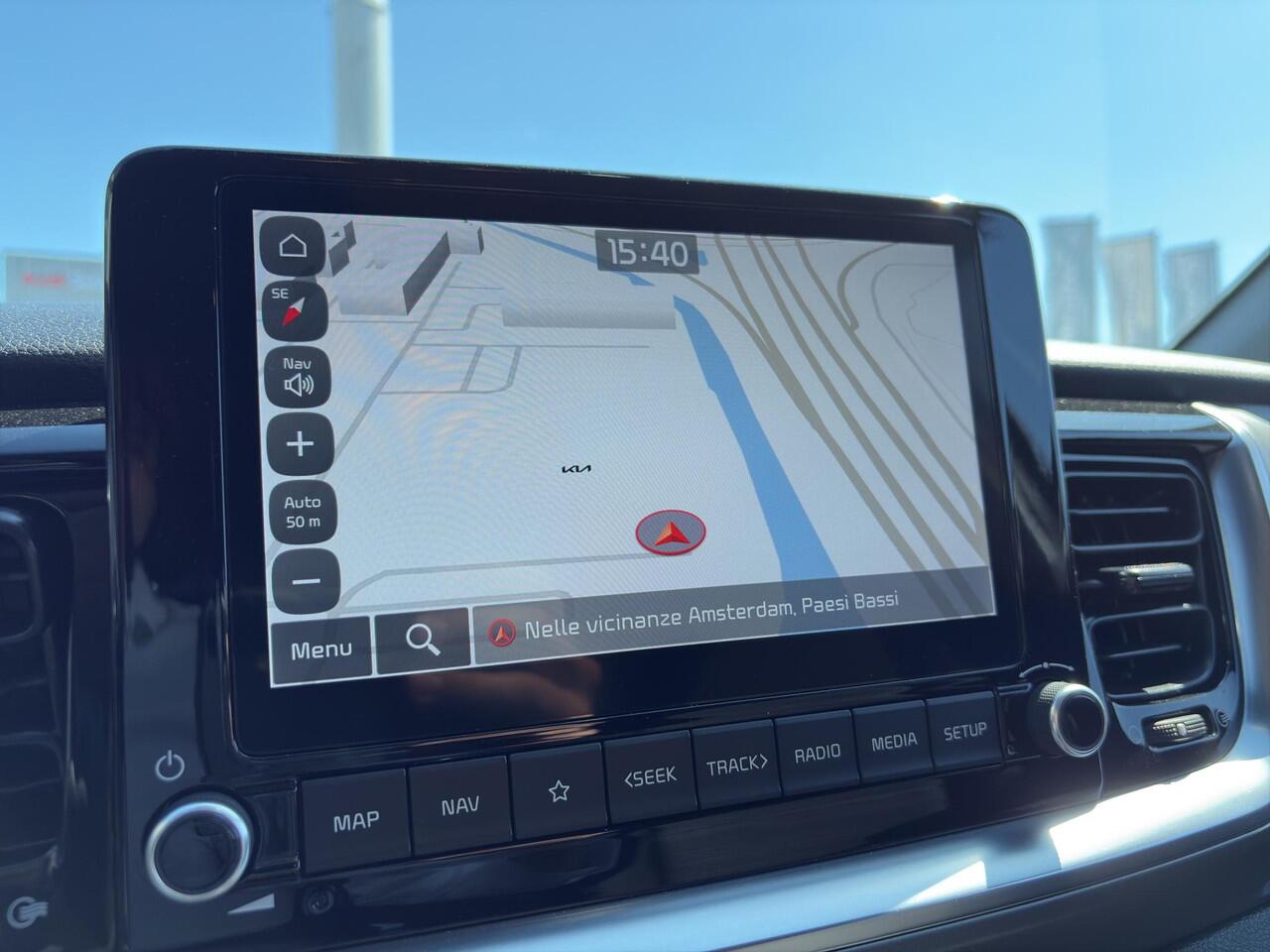 KIA Stonic 1.0 T-GDi MHEV DynamicPlusLine Camera | LMV | Cruise | Navi | LED | Stoel- en Stuurverwarming | Privacy Glass | Apple Carplay & Android Auto |