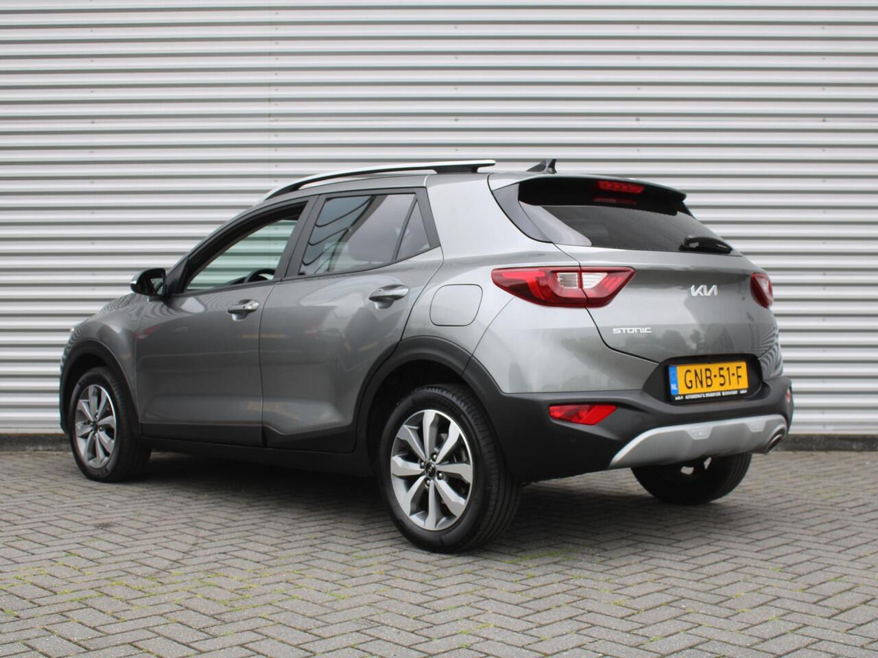 KIA Stonic 1.0 T-GDi MHEV DynamicPlusLine | Stuur-/stoelverwarming | Camera | Clima | Cruise | 16" LM | Navi | LED | Keyless |