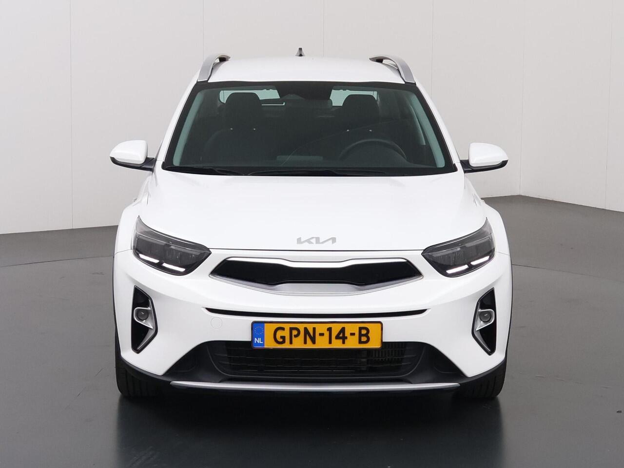 KIA Stonic 1.0 T-GDi MHEV DynamicLine | Navigatie | Parkeercamera | Climate Control | Cruise Control |