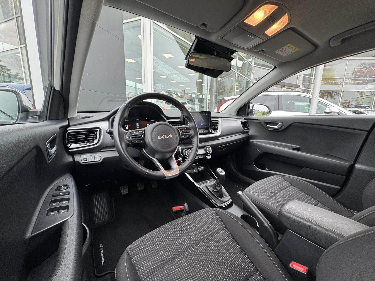 KIA Stonic 1.0 T-GDi MHEV DynamicLine | Eerste Eigenaar | LED Verlichting | Navigatie | Apple Carplay/Android Auto | Enz...