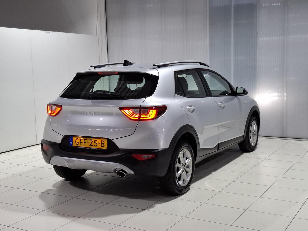 KIA Stonic 1.0 T-GDi MHEV DynamicLine Apple Carplay/Android Auto, Navigatie, Camera.