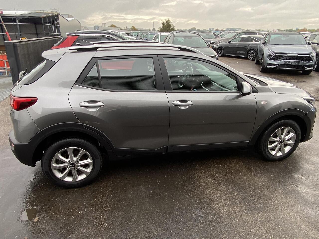 KIA Stonic 1.0 T-GDi MHEV DynamicLine Navigatie, Apple CarPlay/Android Auto, achteruitrij camera, cruise control, Start/Stop systeem