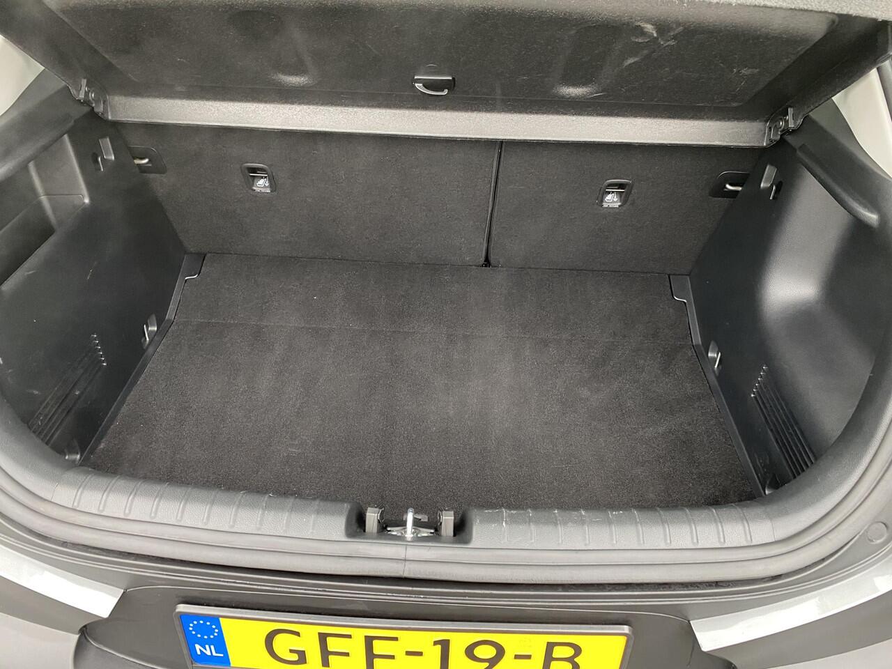 KIA Stonic 1.0 T-GDi MHEV DynamicLine Navigatie, Apple CarPlay/Android Auto, achteruitrij camera, cruise control, Start/Stop systeem