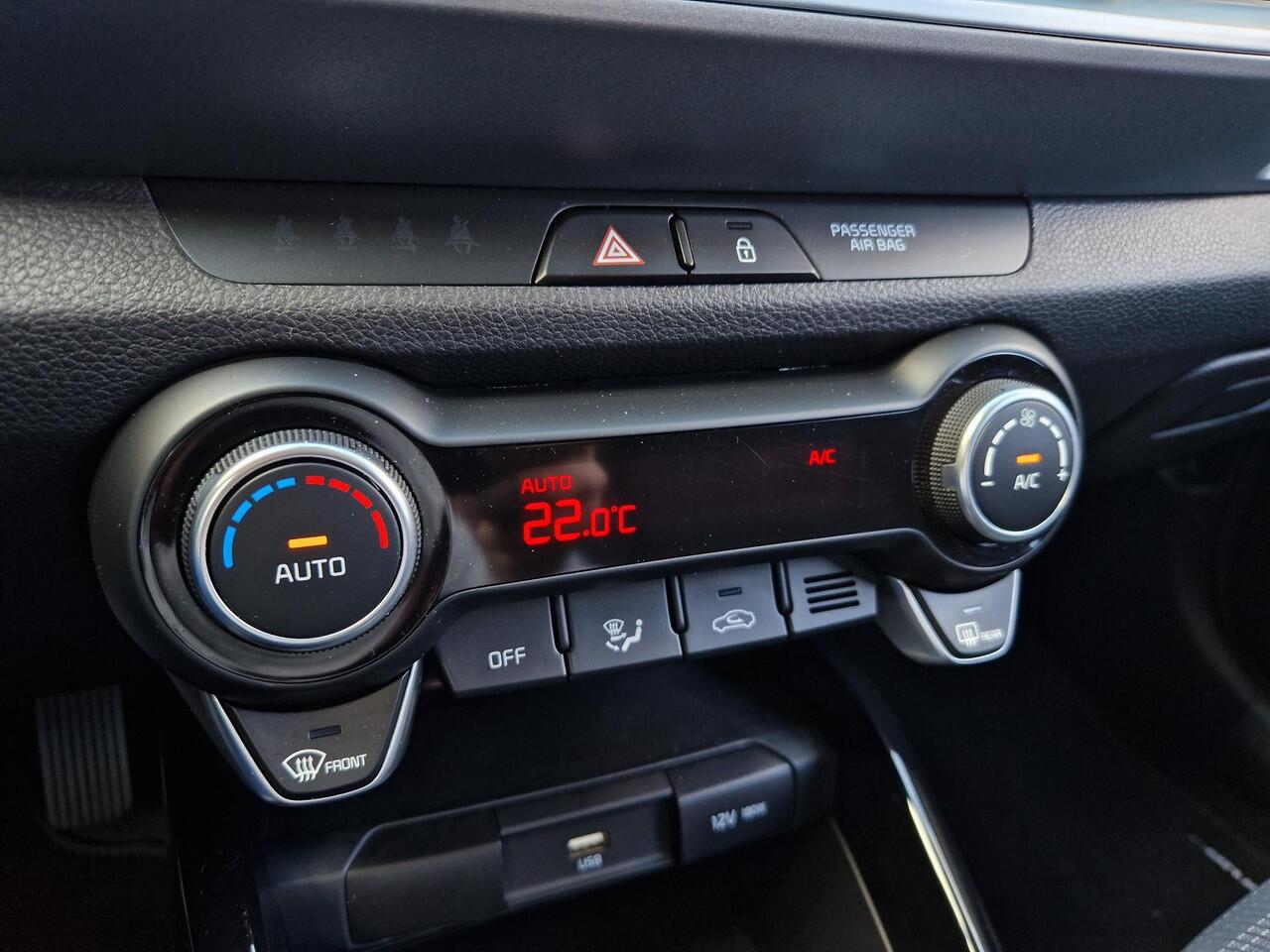 KIA Stonic 1.0 T-GDi MHEV DynamicPlusLine | Key-Less | Stoelverwarming | Climate | 16'' Velgen |