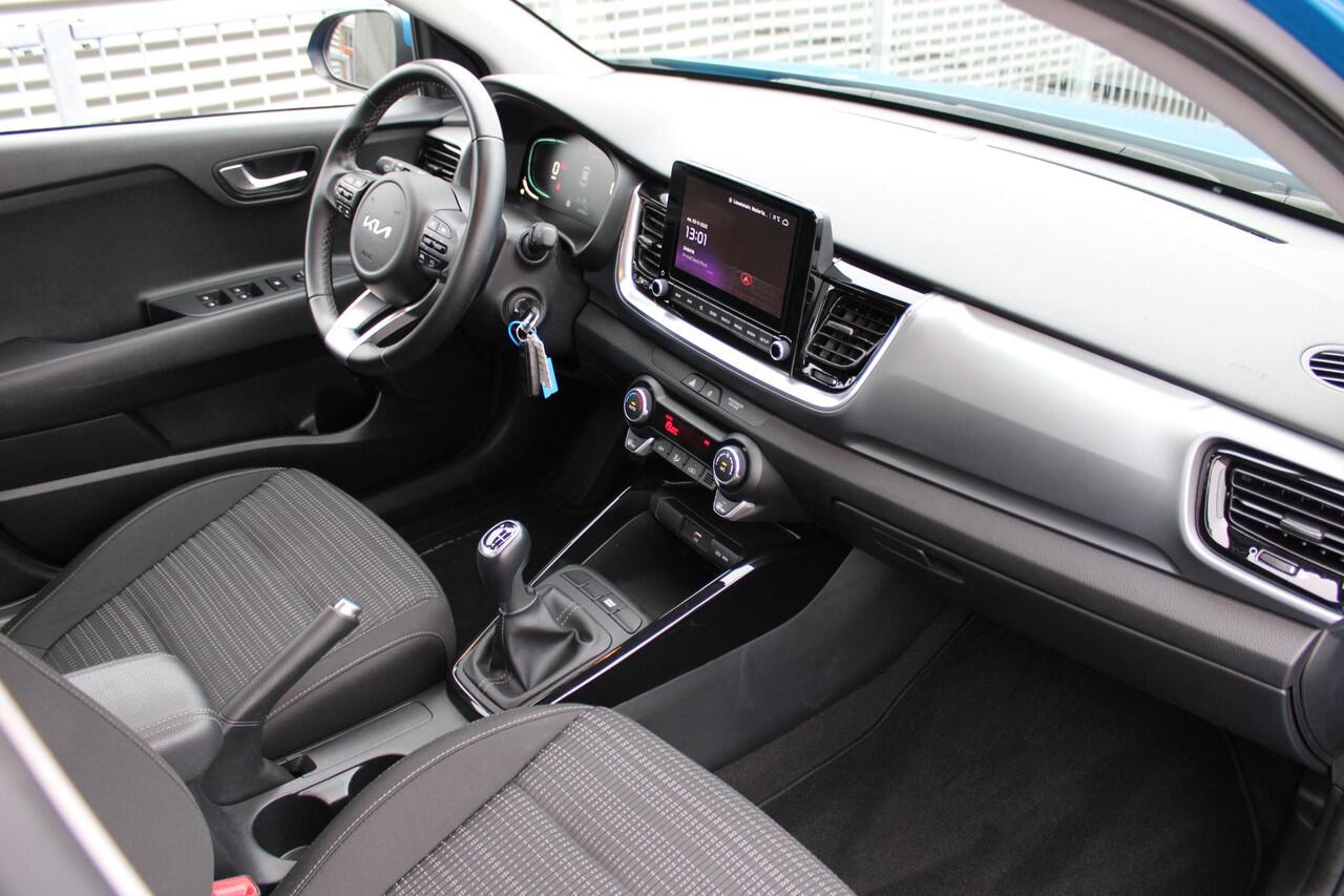 KIA Stonic 1.0 T-GDi MHEV DynamicLine Navigatie / Camera / Clima