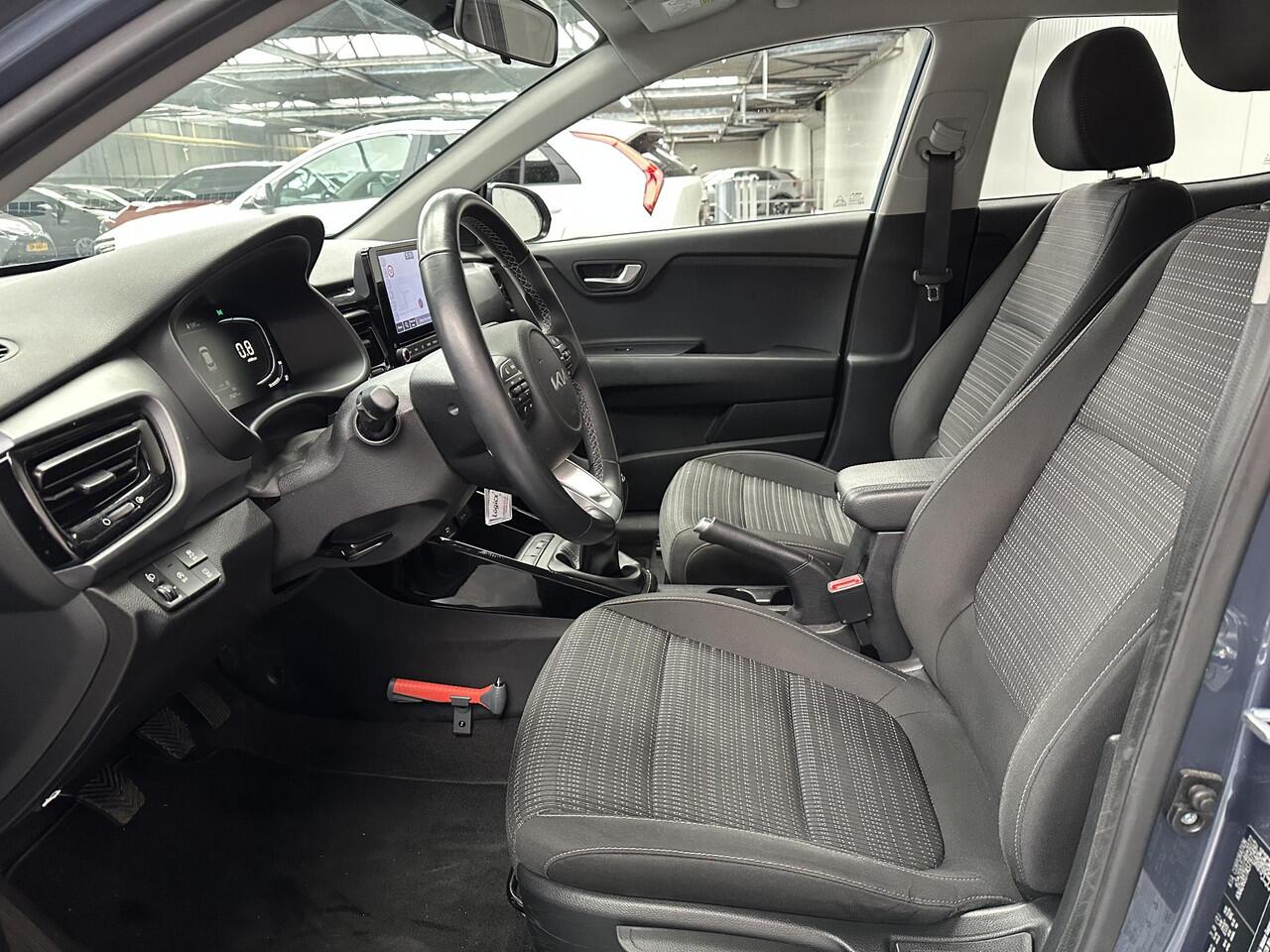 KIA Stonic 1.0 T-GDi MHEV DynamicLine NL Auto, slechts 25000km, zeer nette uitvoering, 1e eigenaar