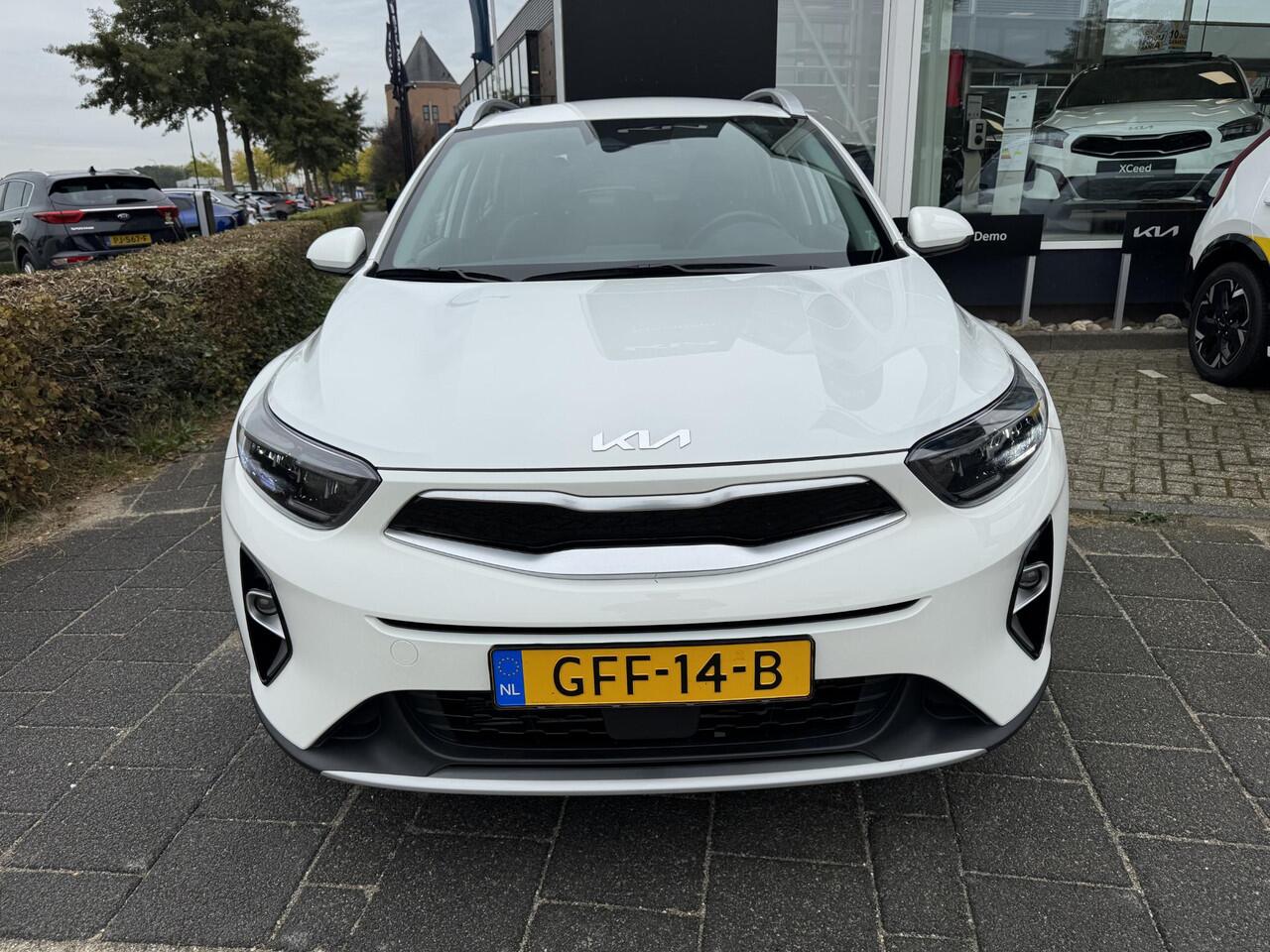 KIA Stonic 1.0 T-GDi MHEV DynamicLine , Eerste Eigenaar, Dealeronderhouden, LED Verlichting, Navigatie, Apple Carplay/Android Auto, Enz...