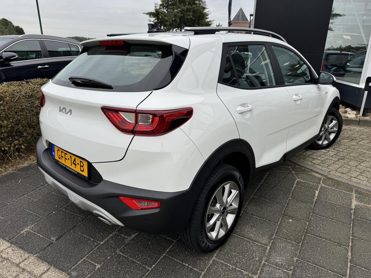 KIA Stonic 1.0 T-GDi MHEV DynamicLine , Eerste Eigenaar, Dealeronderhouden, LED Verlichting, Navigatie, Apple Carplay/Android Auto, Enz...