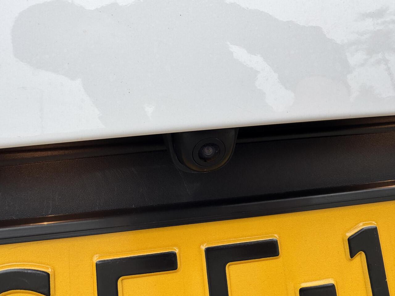 KIA Stonic 1.0 T-GDi MHEV DynamicLine , Eerste Eigenaar, Dealeronderhouden, LED Verlichting, Navigatie, Apple Carplay/Android Auto, Enz...