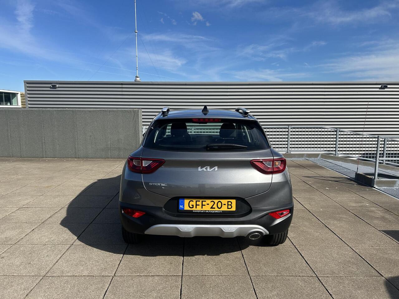 KIA Stonic 1.0 T-GDi MHEV DynamicLine Navigatie / Camera
