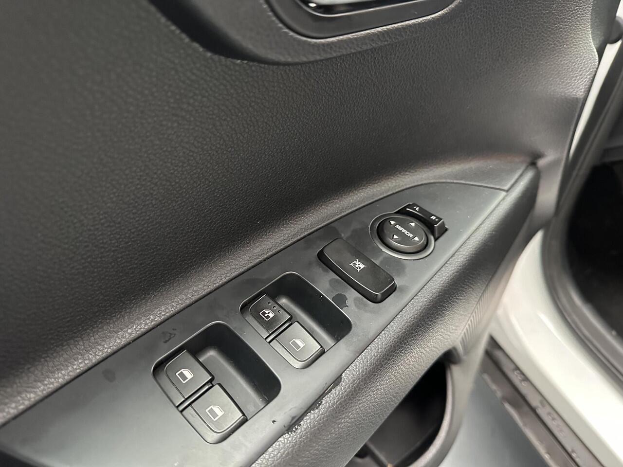 KIA Stonic 1.0 T-GDi MHEV DynamicLine