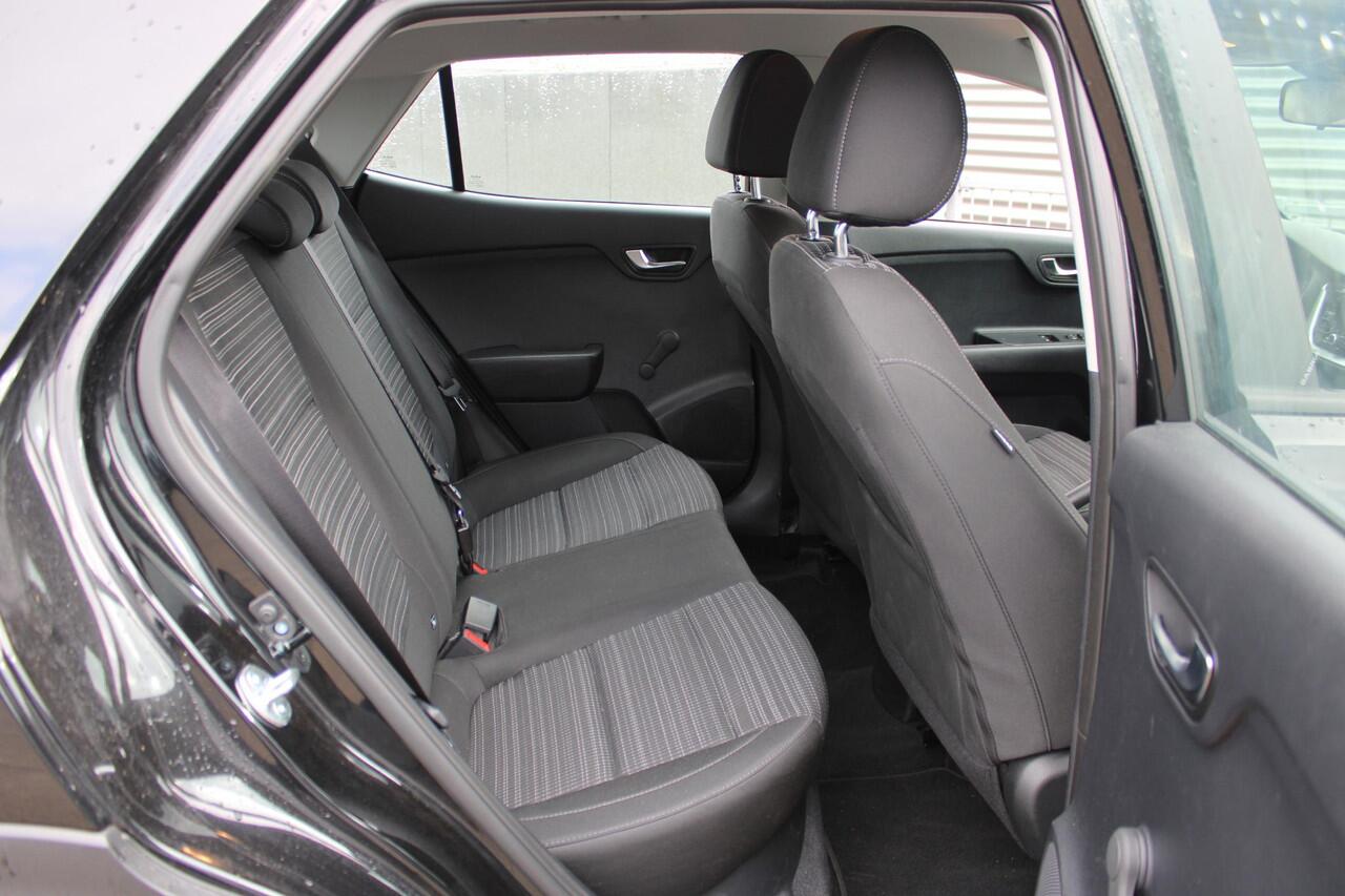 KIA Stonic 1.0 T-GDi MHEV DynamicLine Navigatie / Camera