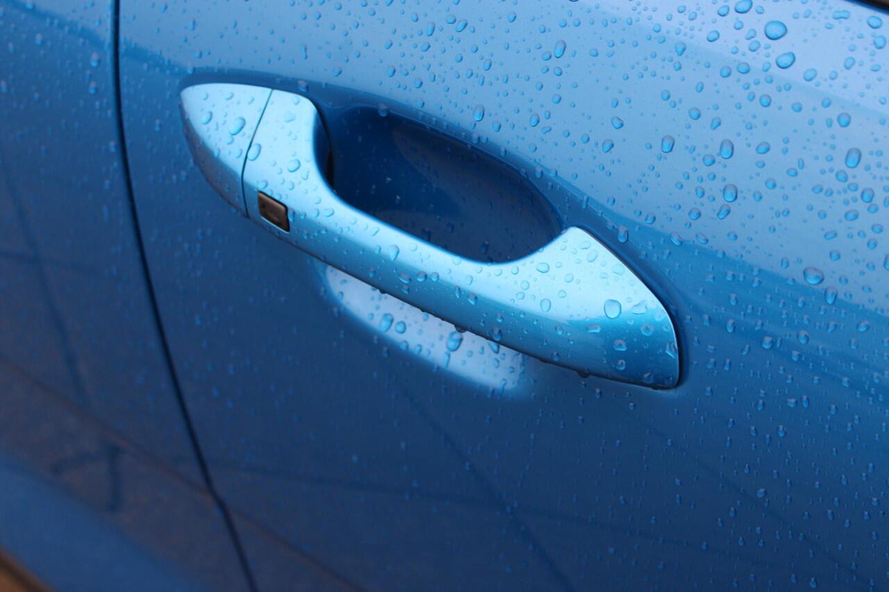 KIA Stonic 1.0 T-GDi MHEV DynamicPlusLine Navigatie /