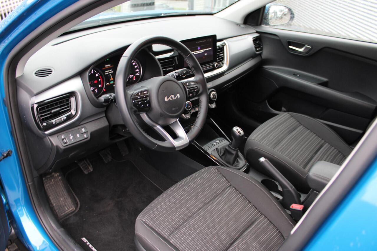 KIA Stonic 1.0 T-GDi MHEV DynamicPlusLine Navigatie /