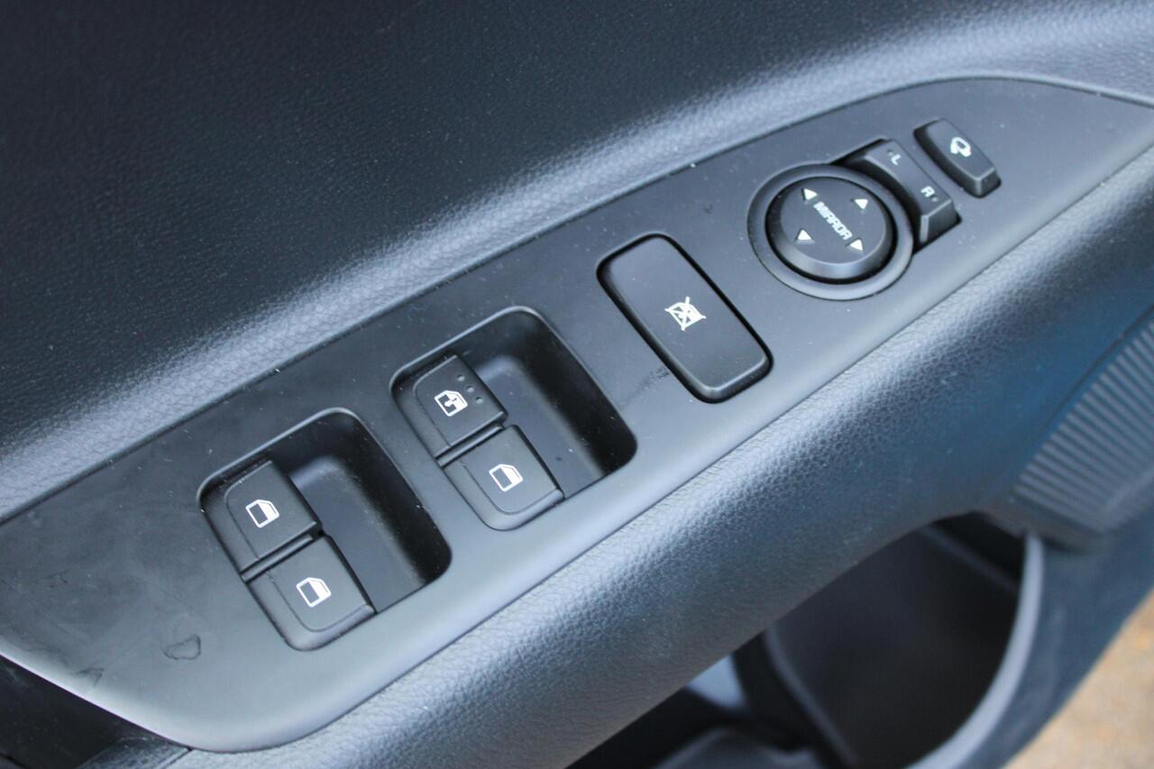 KIA Stonic 1.0 T-GDi MHEV DynamicPlusLine