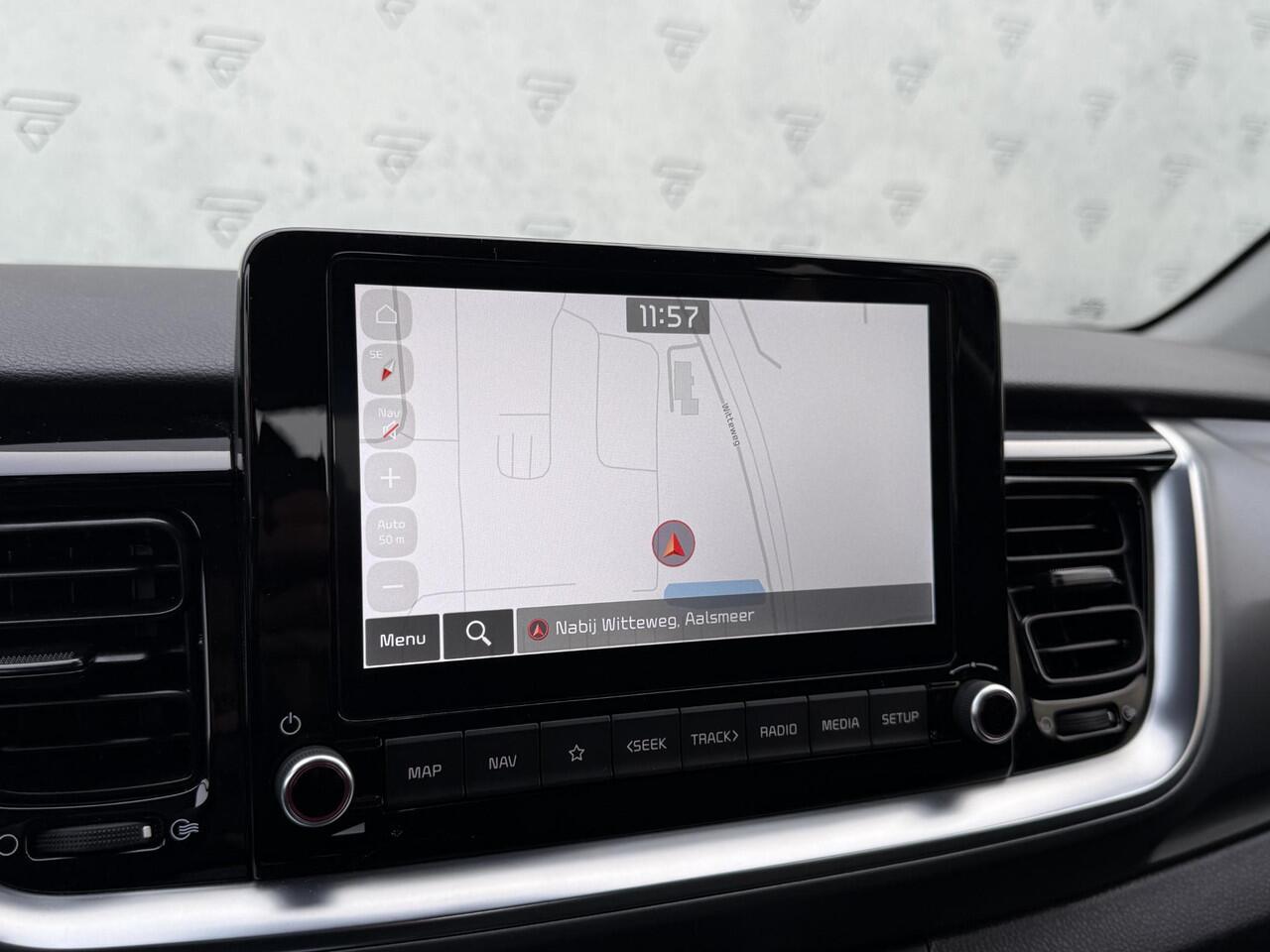 KIA Stonic 1.0 T-GDi MHEV DynamicLine | Clima | Parkeersensoren | Camera |