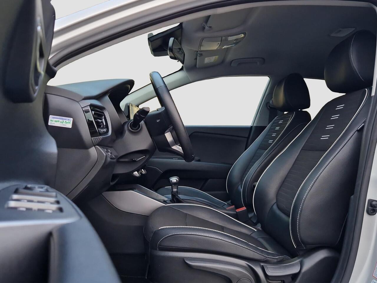 KIA Stonic 1.0 T-GDi MHEV GT-Line | Stoel- en Stuurverwarming | Privacy Glass | Automaat | H-Leder | Navi | Clima |