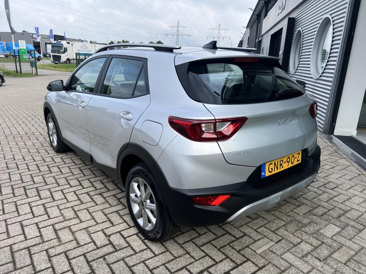 KIA Stonic 1.0 T-GDi MHEV DynamicLine NAVI + CAMERA