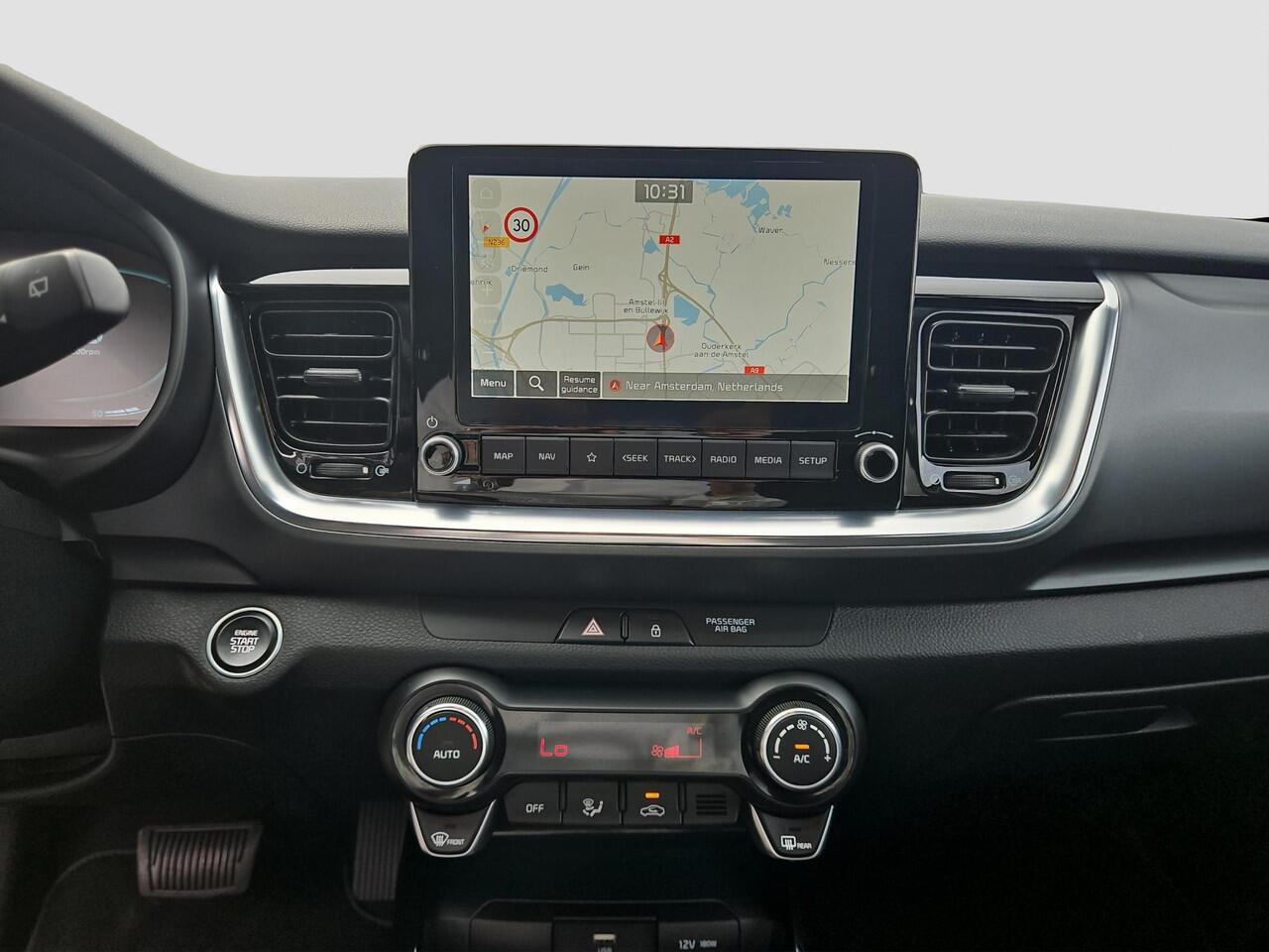 KIA Stonic 1.0 T-GDi MHEV DynamicPlusLine | Automaat | Stoel- en Stuurverwarming | Navi | Clima | Carplay/Android auto | Lichtmetalen velgen | LED |