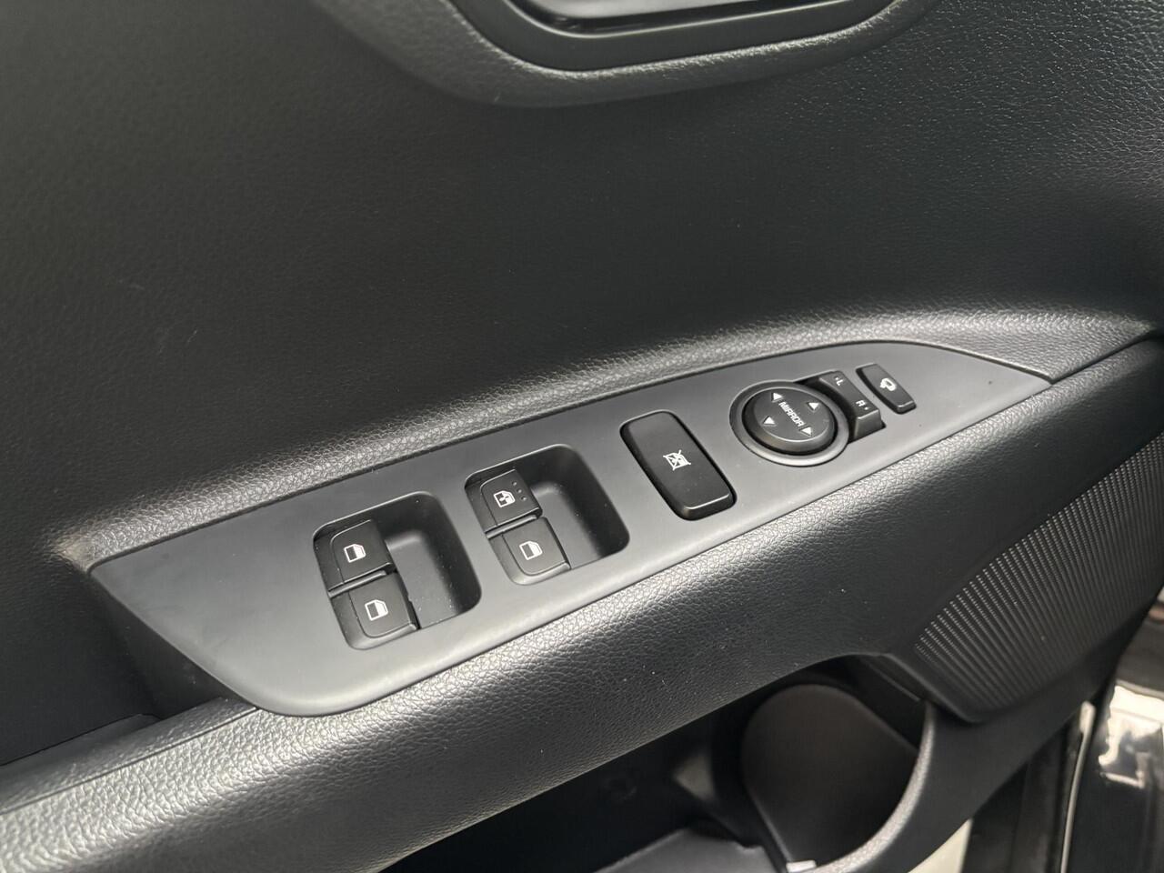 KIA Stonic 1.0 T-GDi MHEV DynamicPlusLine