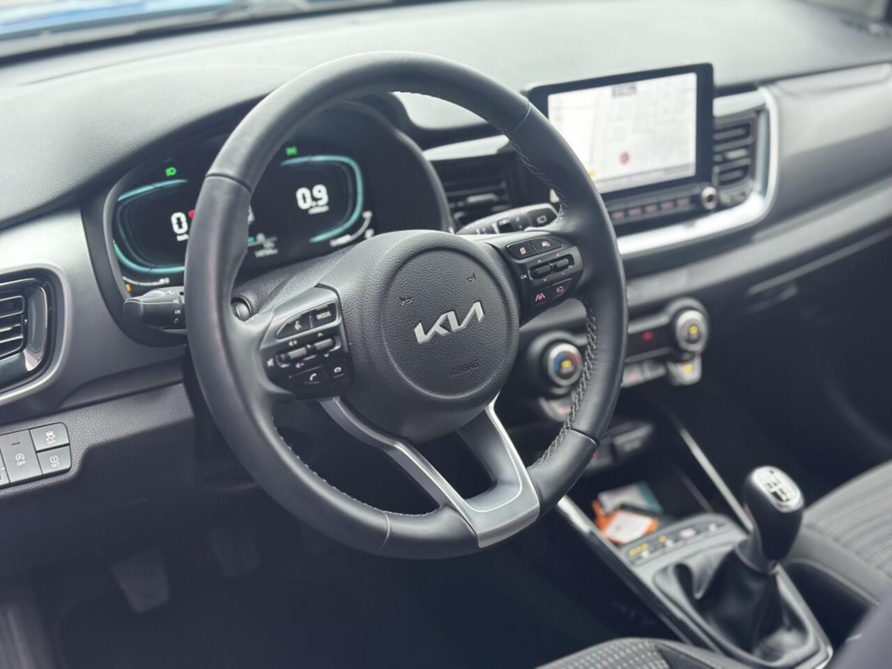 KIA Stonic 1.0 T-GDi MHEV DynamicPlusLine Navi / Camera / Stoelverwarming
